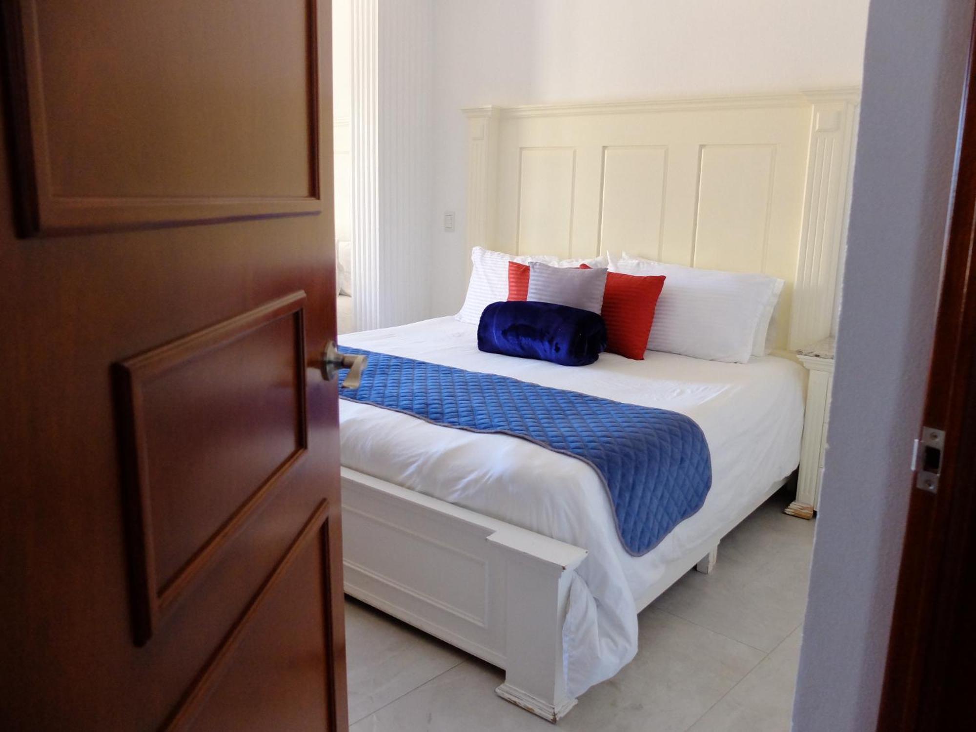 Hotel Estancia Real Tepatitlan de Morelos Εξωτερικό φωτογραφία