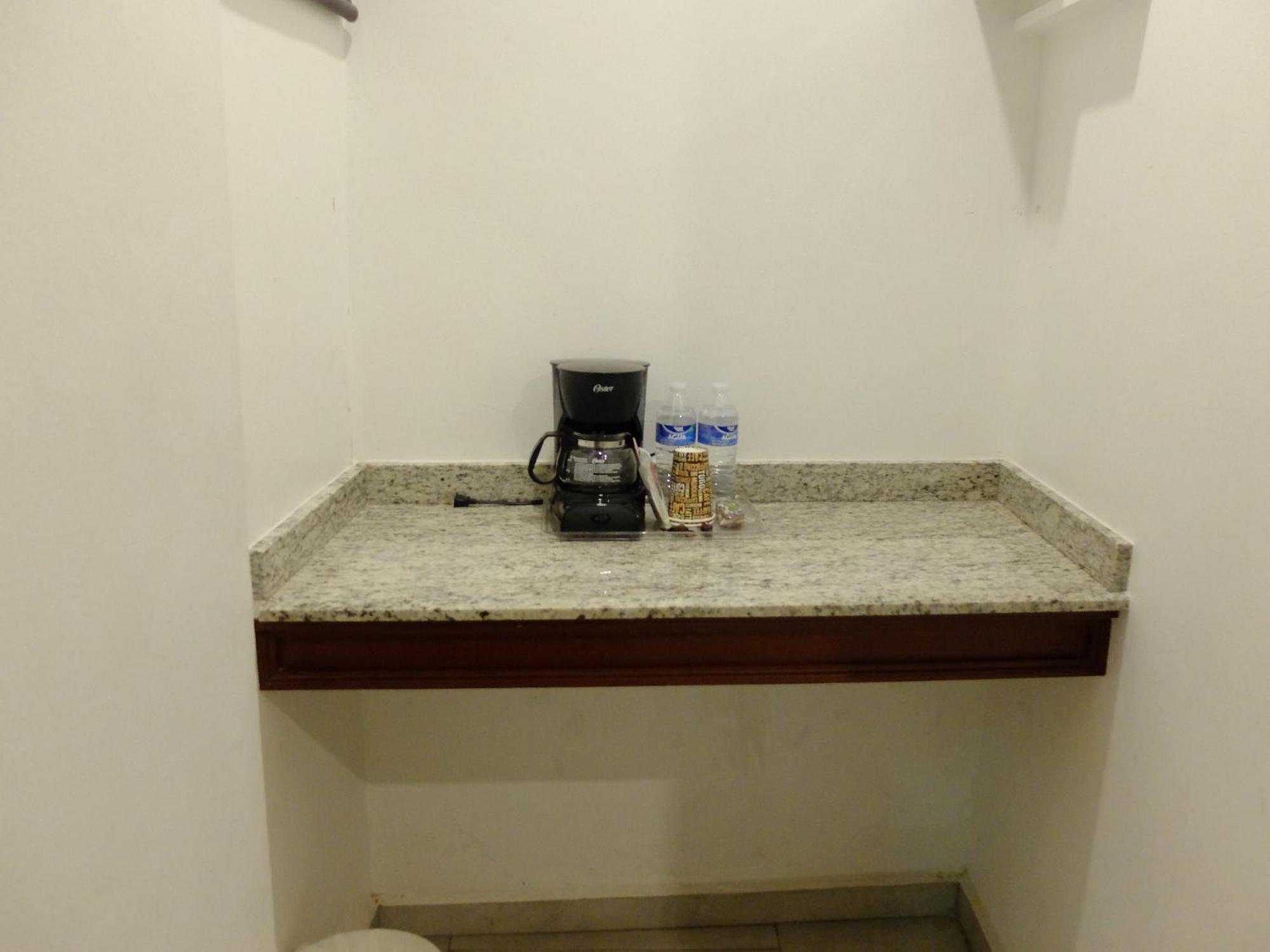 Hotel Estancia Real Tepatitlan de Morelos Εξωτερικό φωτογραφία