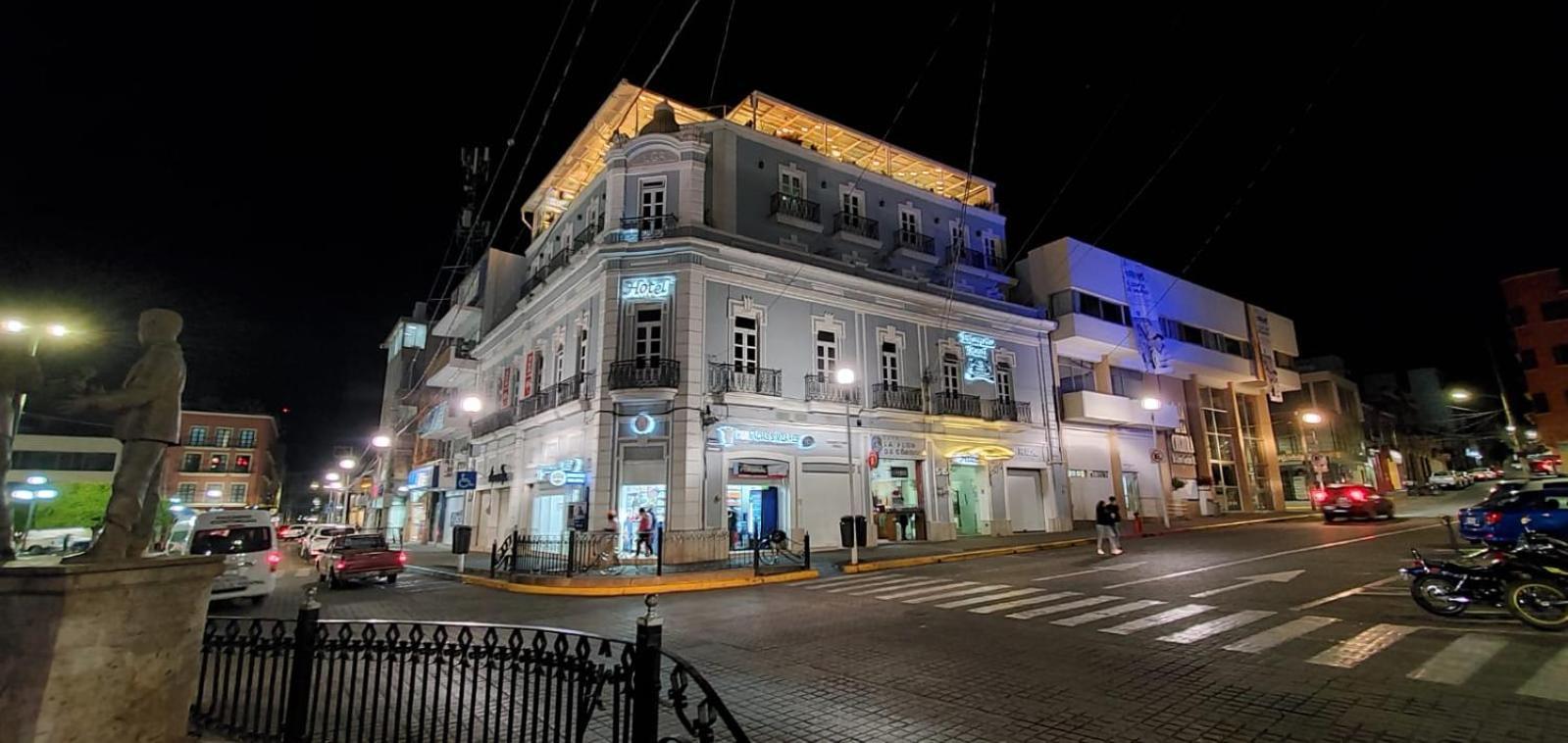 Hotel Estancia Real Tepatitlan de Morelos Εξωτερικό φωτογραφία