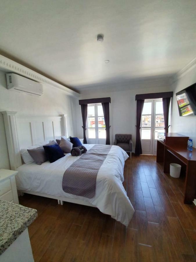 Hotel Estancia Real Tepatitlan de Morelos Εξωτερικό φωτογραφία