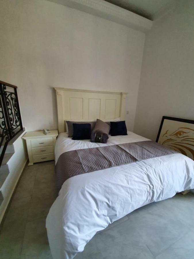 Hotel Estancia Real Tepatitlan de Morelos Εξωτερικό φωτογραφία