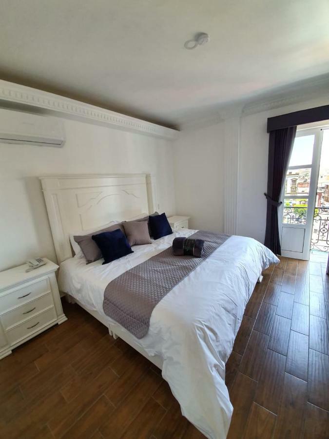 Hotel Estancia Real Tepatitlan de Morelos Εξωτερικό φωτογραφία